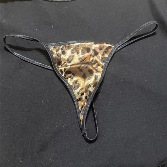 Agent Provocateur Animal Print Lingerie - Picture 1 of 3